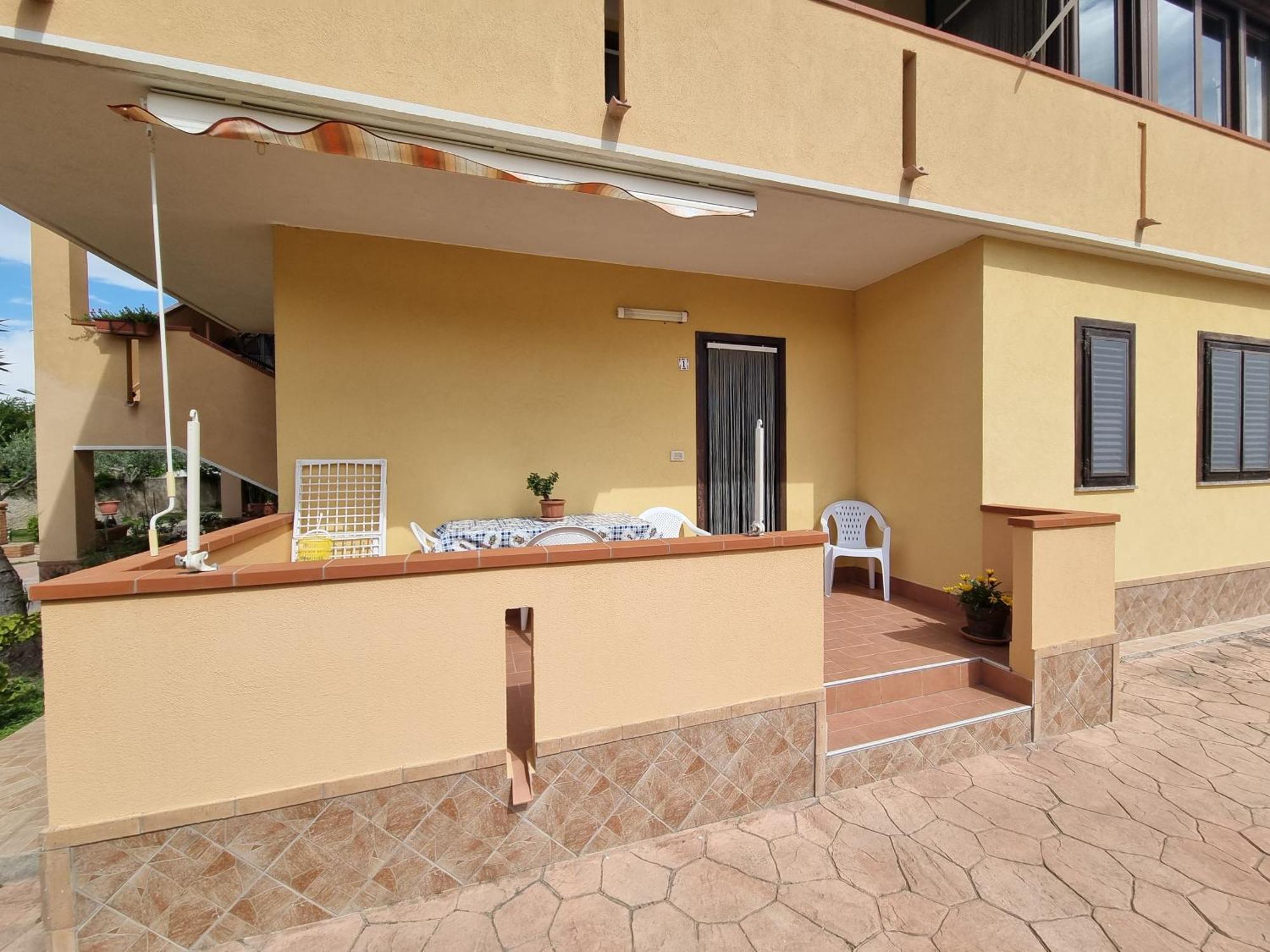 Villaggio Camping Lungomare Cropani Exteriör bild