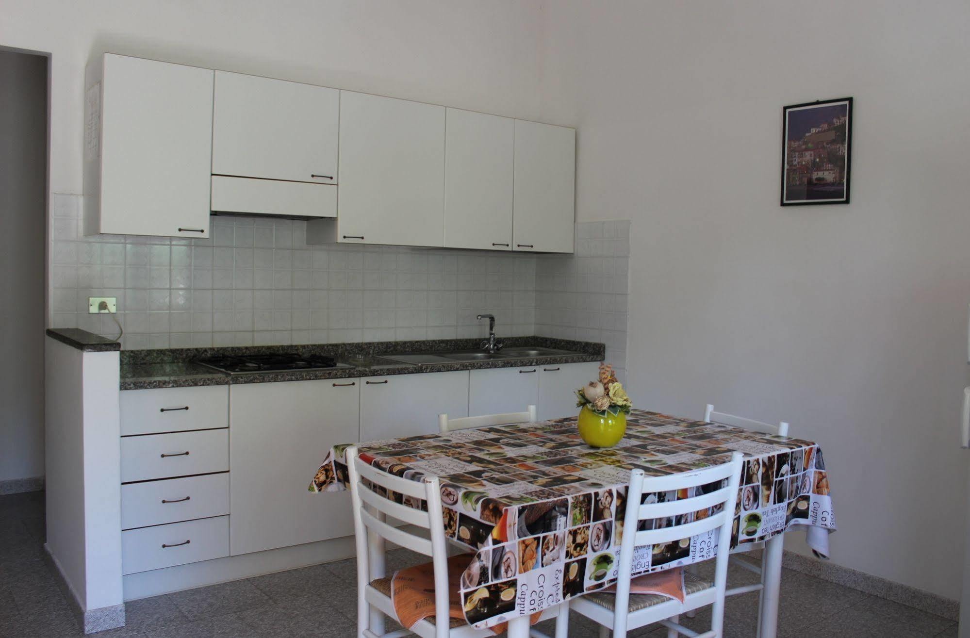 Villaggio Camping Lungomare Cropani Exteriör bild